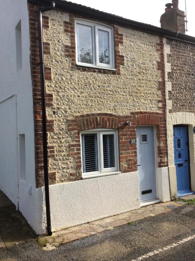 Tremeer Cottage Upper Beeding Exteriör bild
